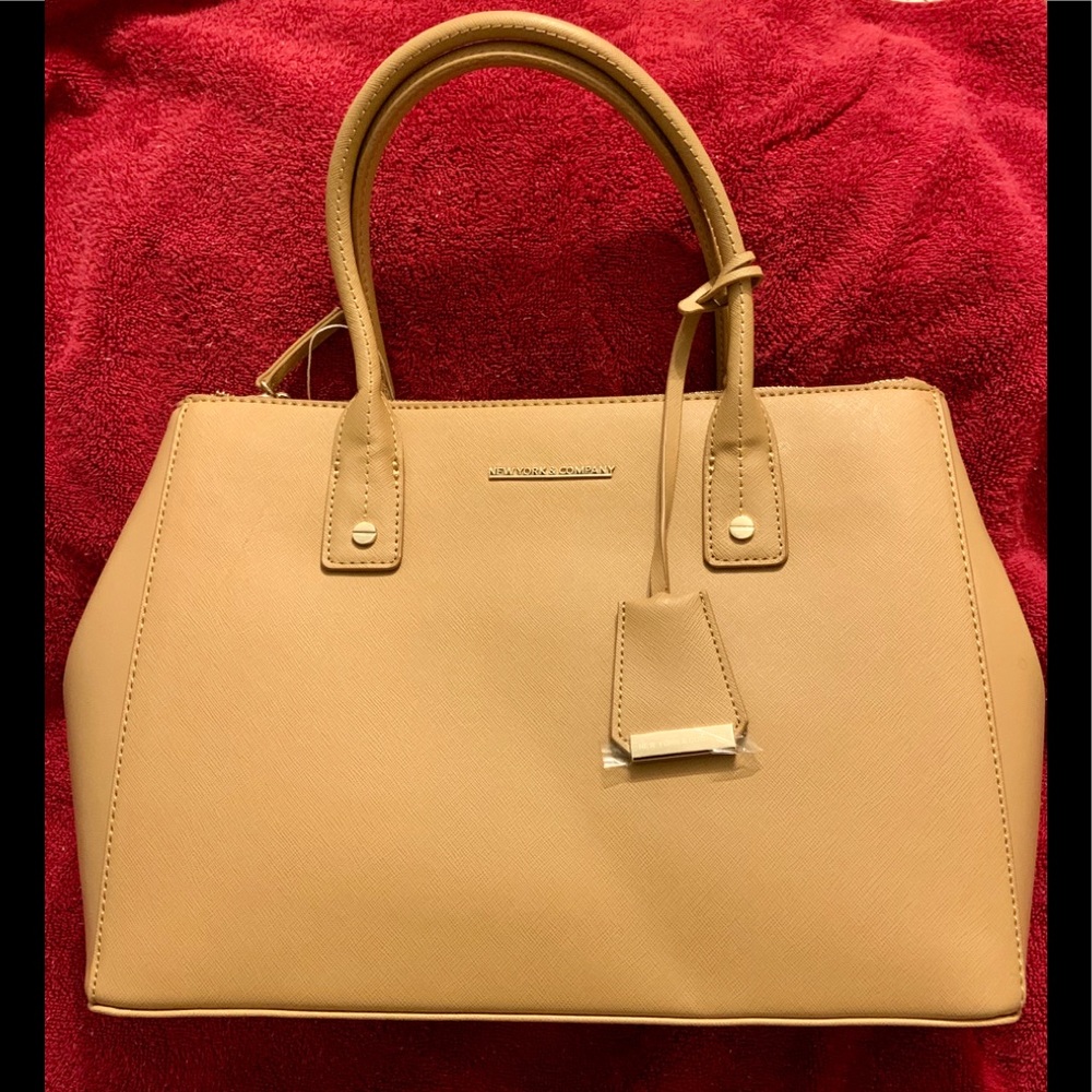 NY&Co 🍂 New Tan Top Handle Purse
